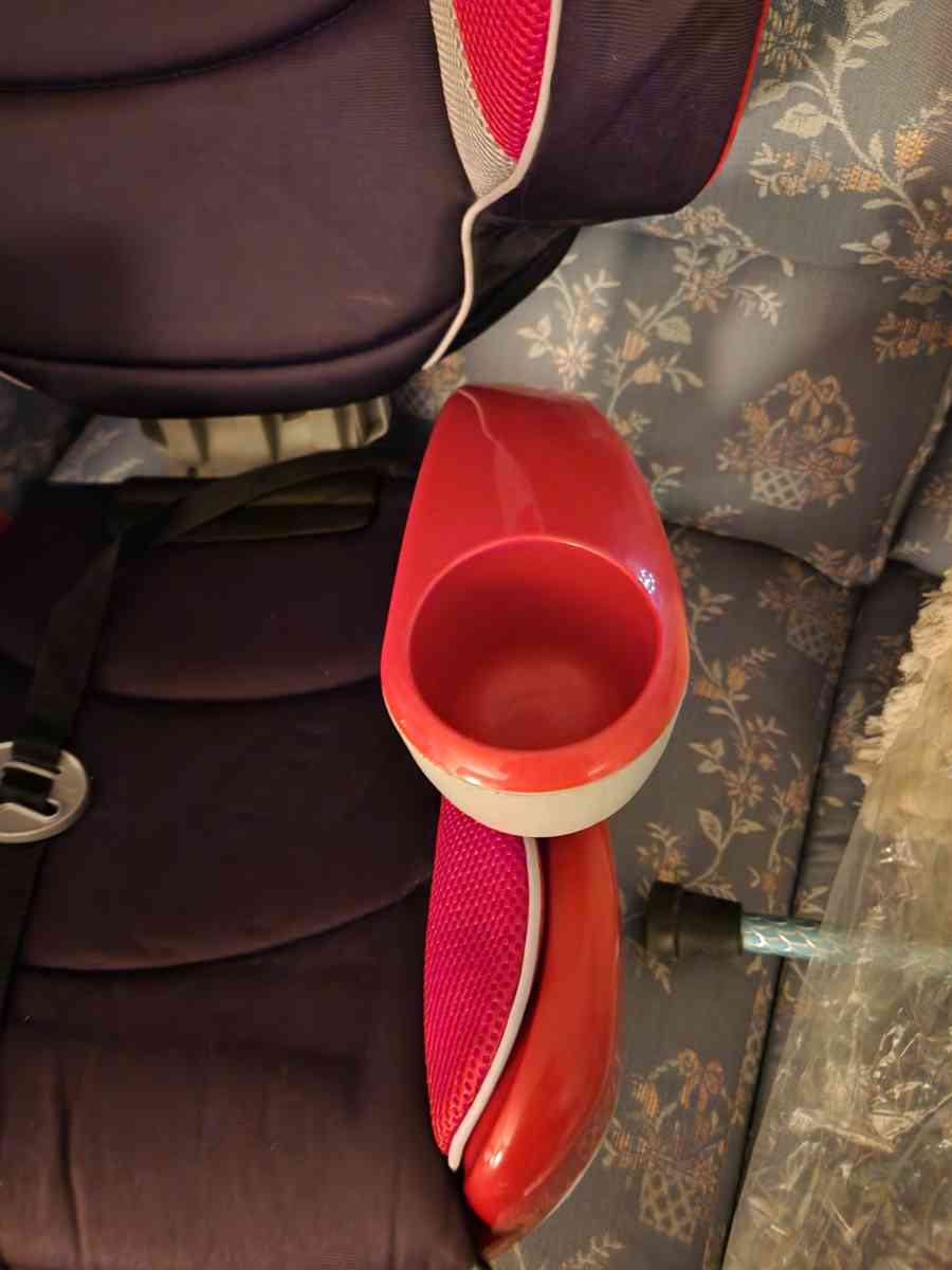 hight back booster seat - Adelanto, California