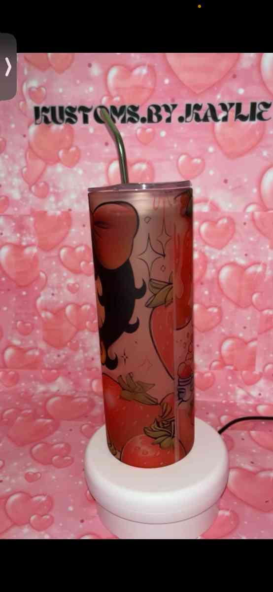 Strawberry Betty Boop frosted tumbler - Oxnard, California - FleaMarketBay