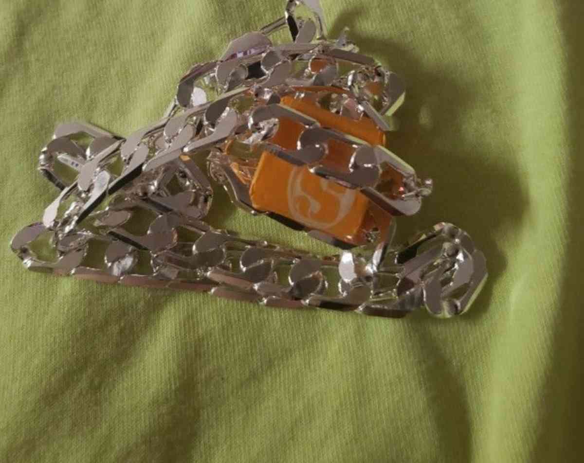 New 925 stamped silver ilver 10mm Cuban Link 24in chain - Fresno, California - FleaMarketBay