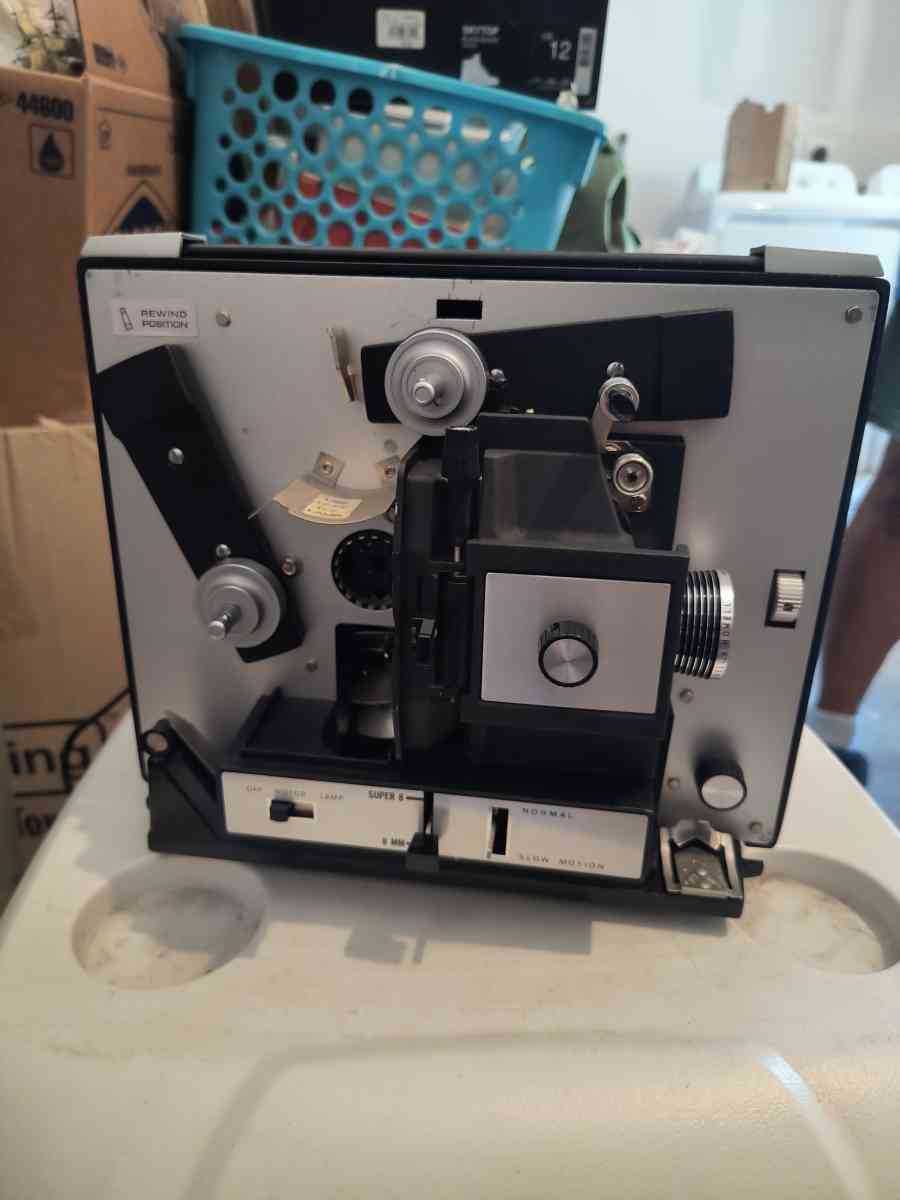 Old  Unused Projector - San Antonio, Texas - FleaMarketBay