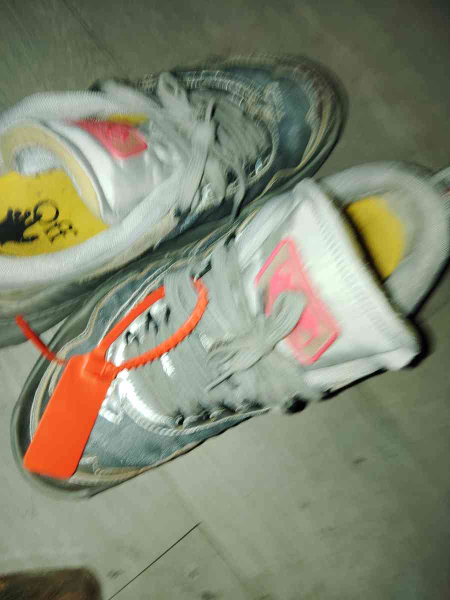 off white odsy 1000 - Dallas, Texas - FleaMarketBay