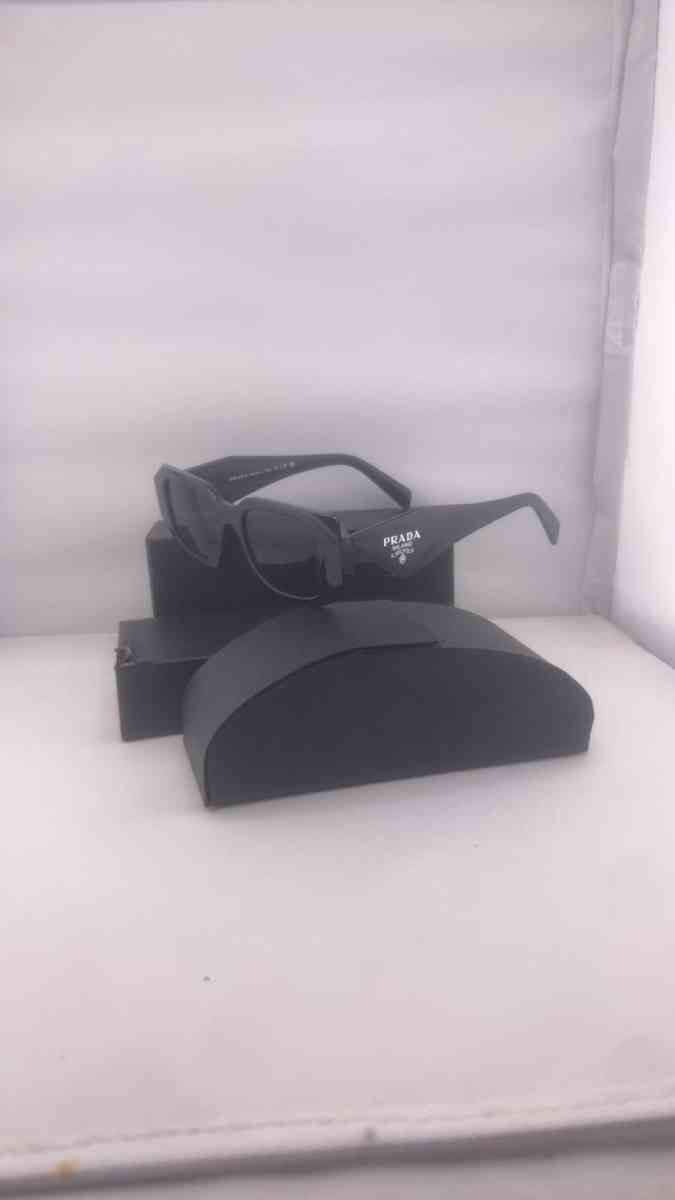 PRADA SUNGLASSES AUTHENTIC - Irving, Texas - FleaMarketBay