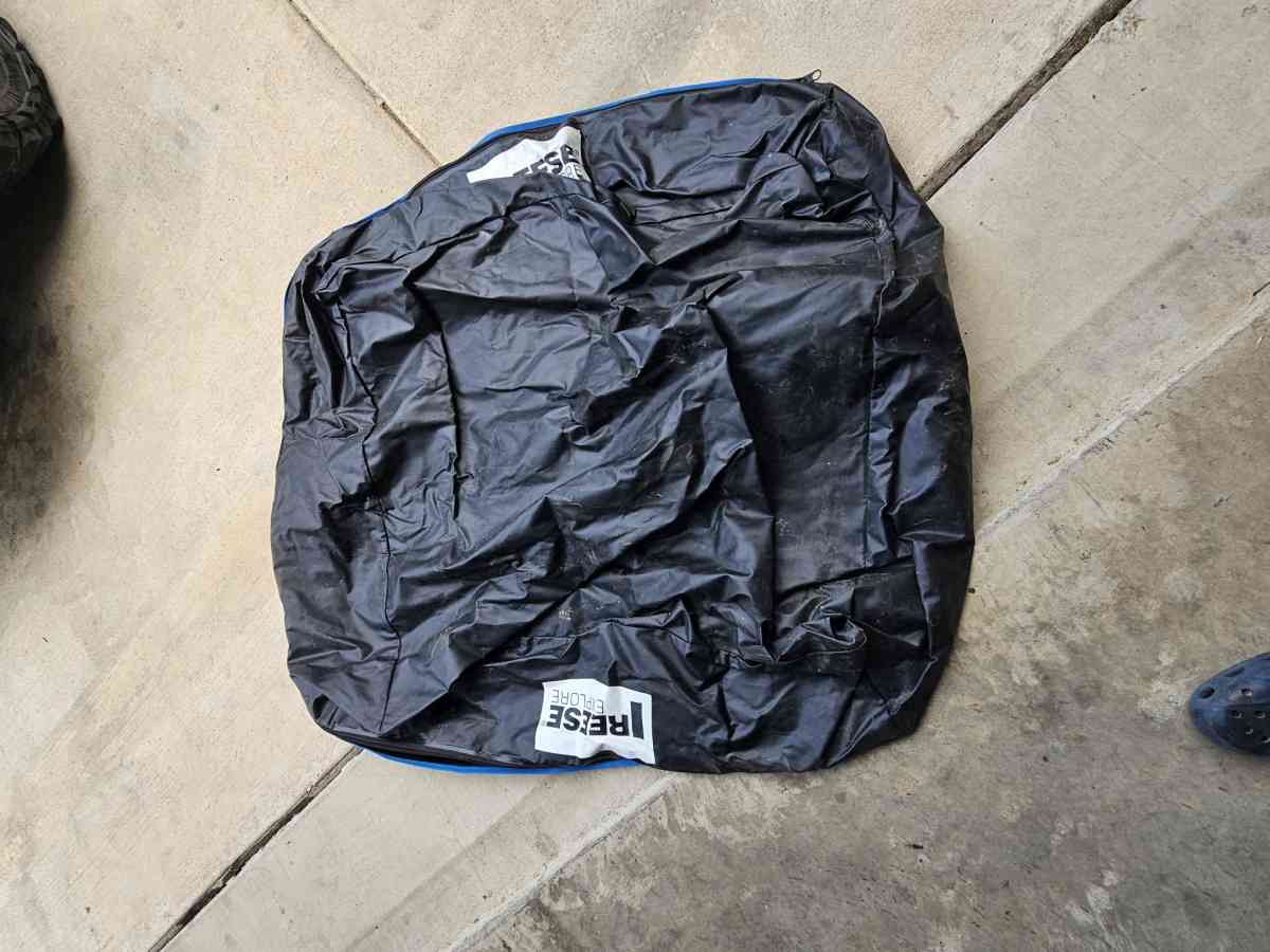 cat top carrier - Denton, Texas - FleaMarketBay