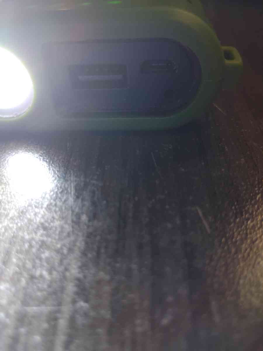 Power bank Extreme Mossy oak battery charger - Denton, Texas - FleaMarketBay