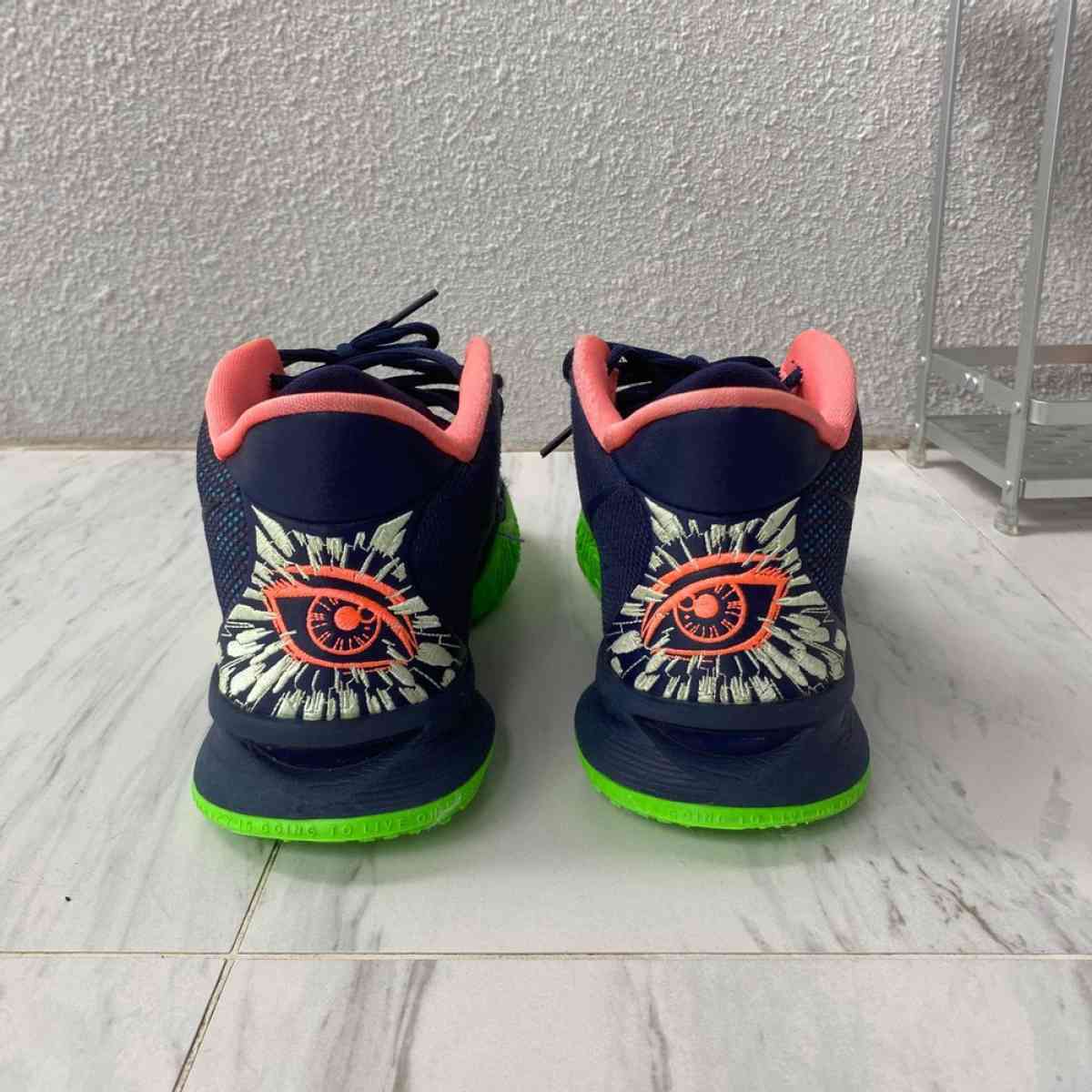 Size 10 Nike Kyrie Midnight Navy Mens Basketball Sneakers - Greenville, South Carolina - FleaMarketBay