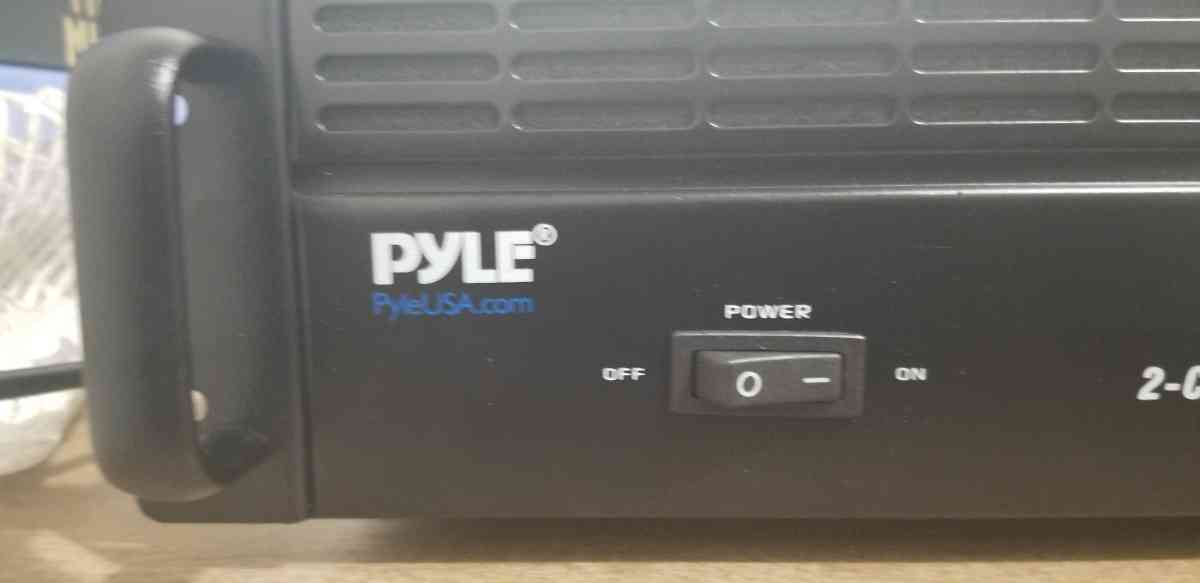 Pyle Amplifier 2 channel Home theater - Mount Juliet, Tennessee - FleaMarketBay