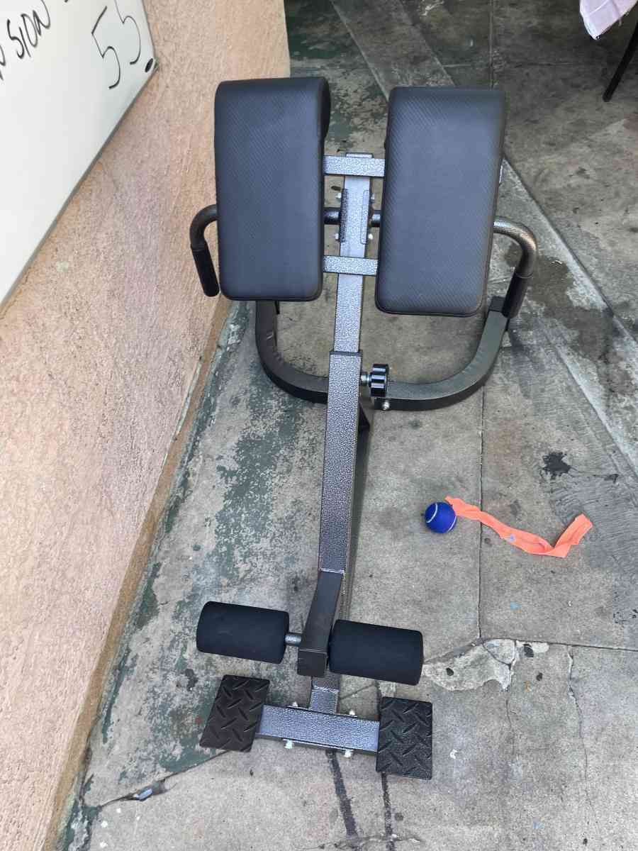 exercise bench - Maywood, California - FleaMarketBay