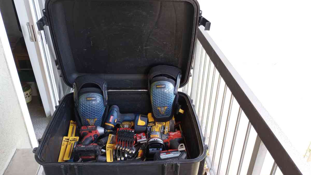 My Tools Set - Los Angeles, California - FleaMarketBay