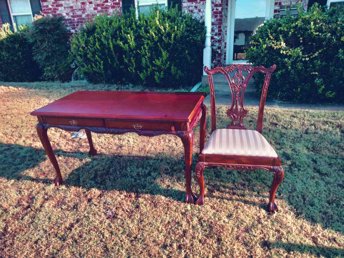 LARGE garage sale - Oklahoma City, Oklahoma - FleaMarketBay