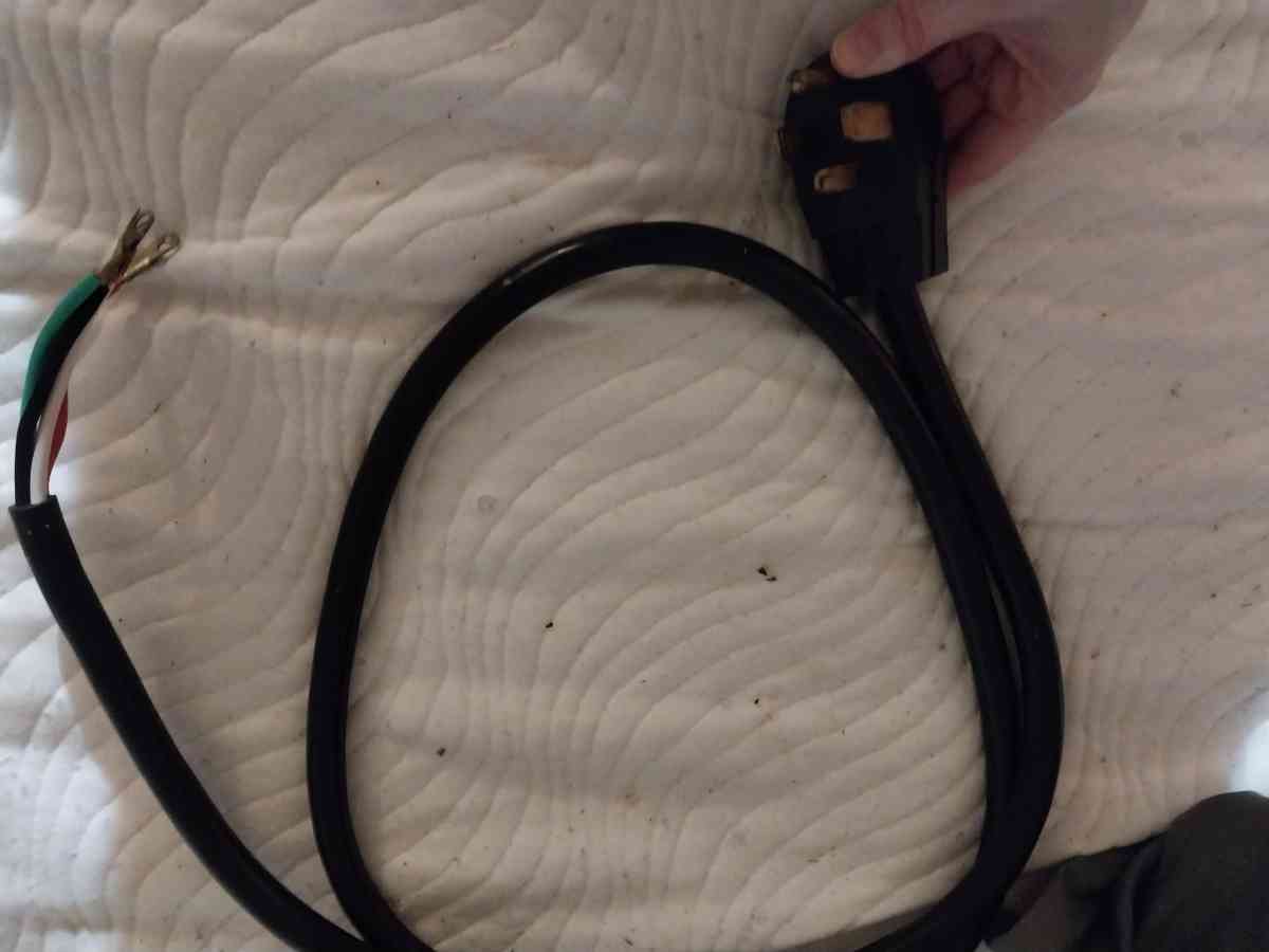 4 prung dryer cord - Acworth, Georgia - FleaMarketBay
