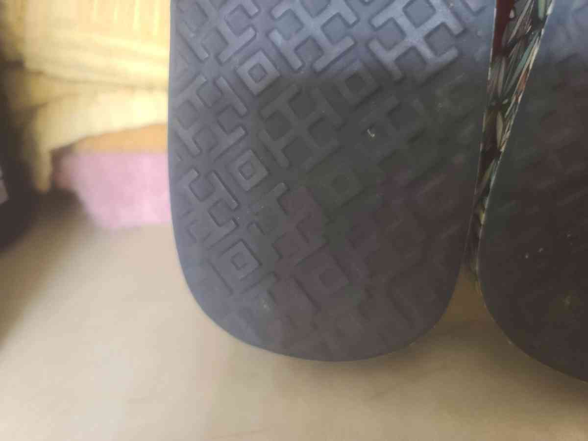 tory burch sandals size 8 - Phoenix, Arizona - FleaMarketBay