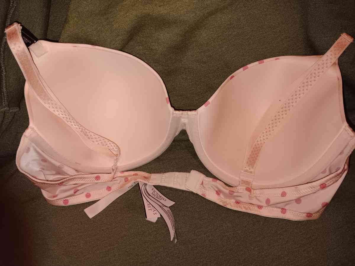 Victoria Secret Bra - Independence, Missouri - FleaMarketBay
