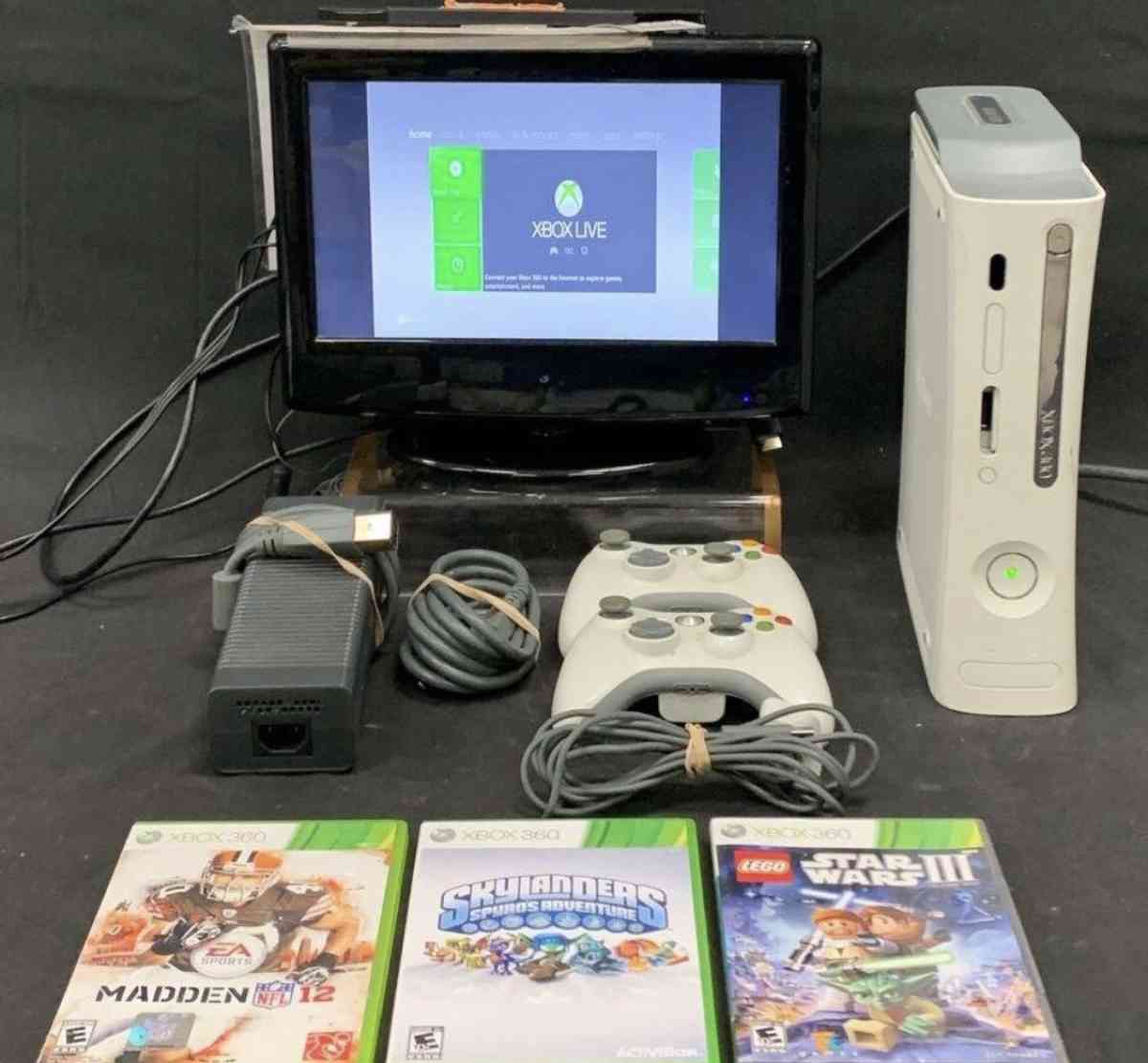 Xbox 360s - Paterson, New Jersey