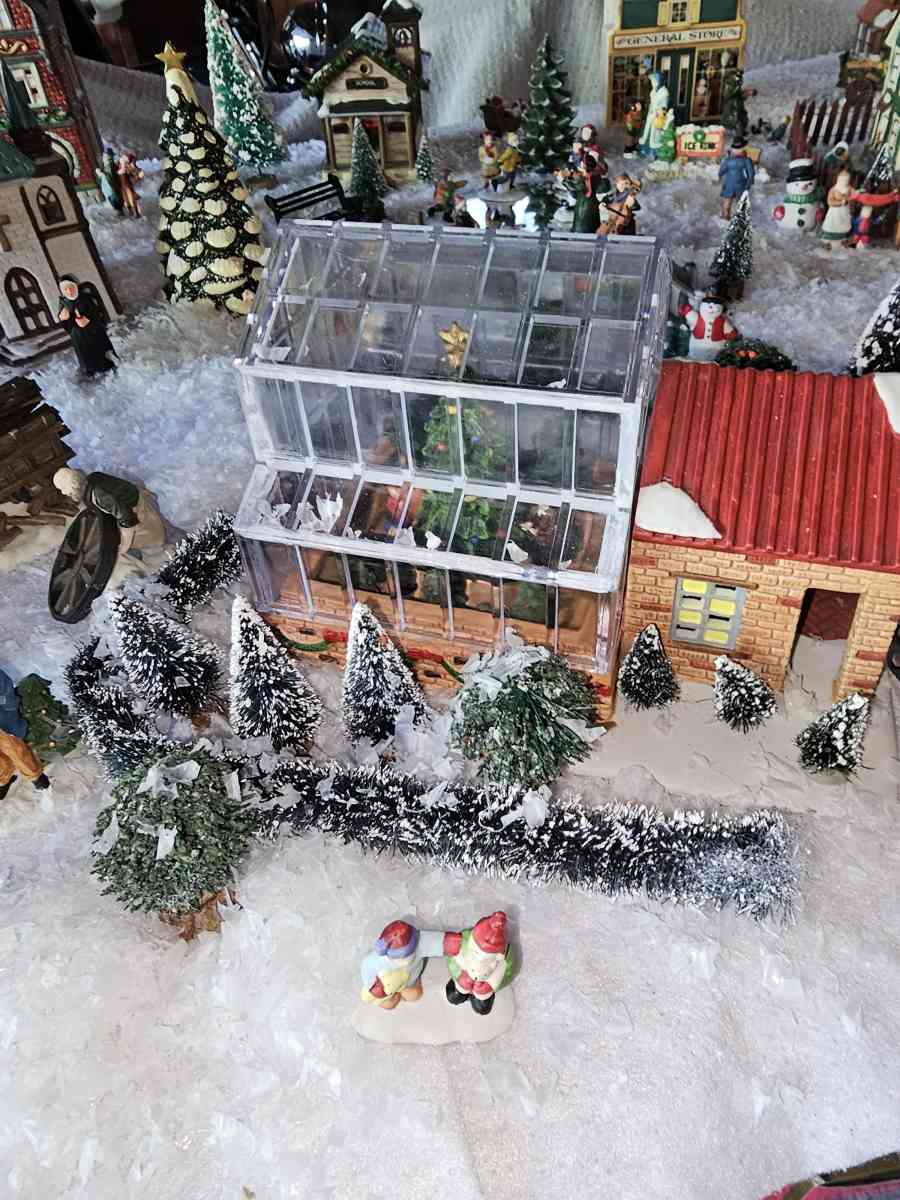 Vintage Christmas Village - Fremont, Michigan - FleaMarketBay