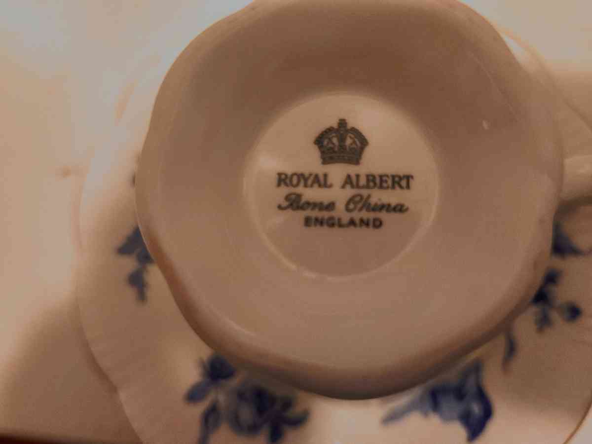 Royal Albert Bone China TeaCup Saucer - Buford, Georgia - FleaMarketBay