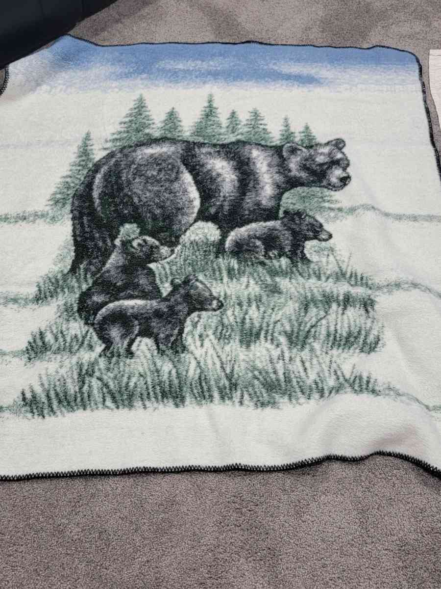 throw blanket with bears - Westminster, Colorado