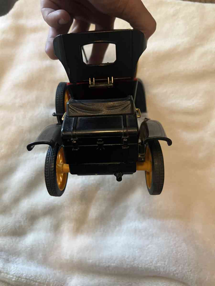 1989 New Bright Model T Cars - Fort Worth, Texas - FleaMarketBay