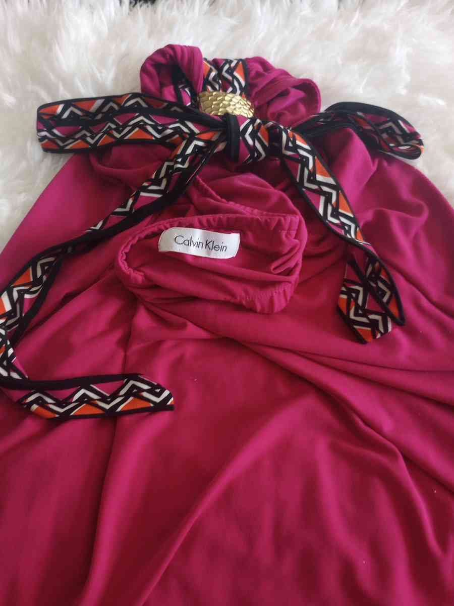 beautiful pink satin feel dress Calvin Clien - Fulton, New York - FleaMarketBay