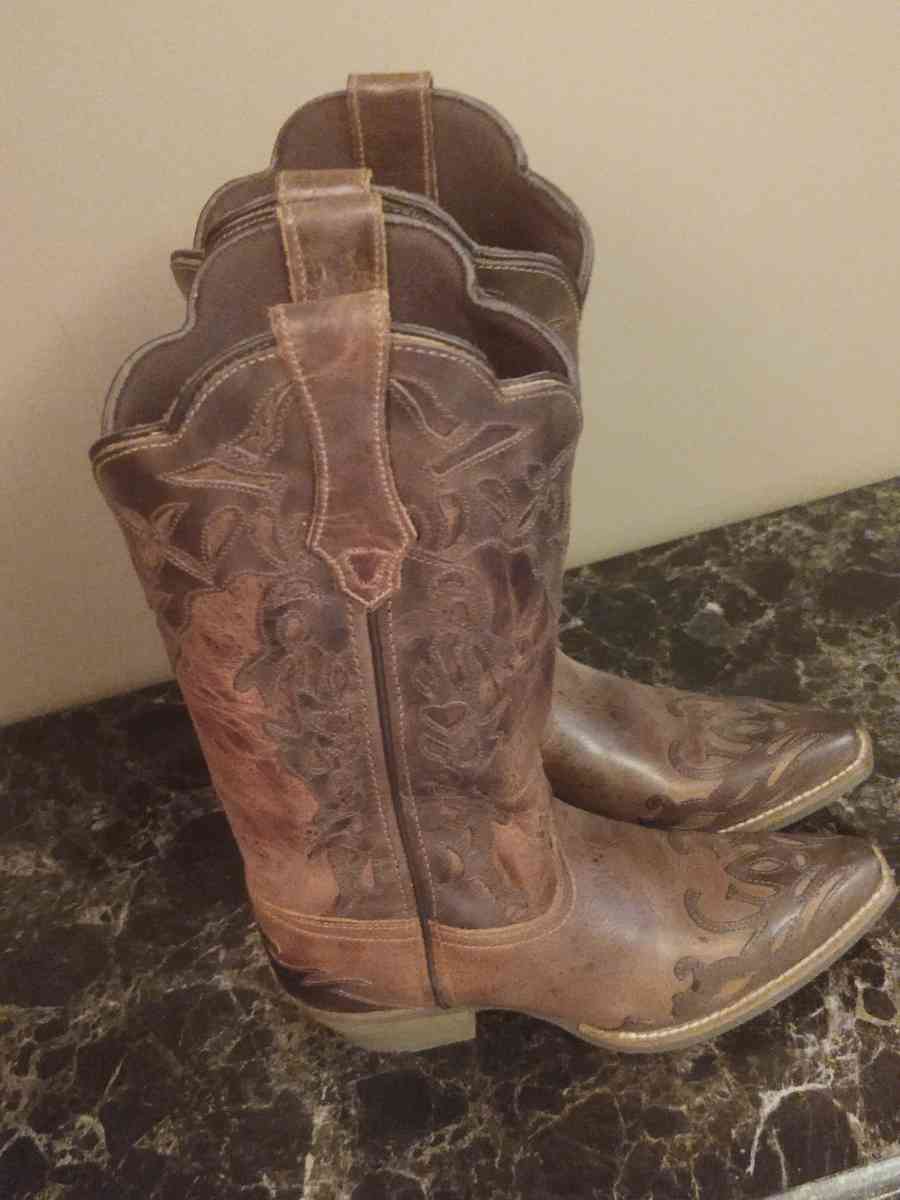 Abilene Womens Vintage Tan with Brown Snip Toe Cowgirl Boots - Corydon, Indiana - FleaMarketBay