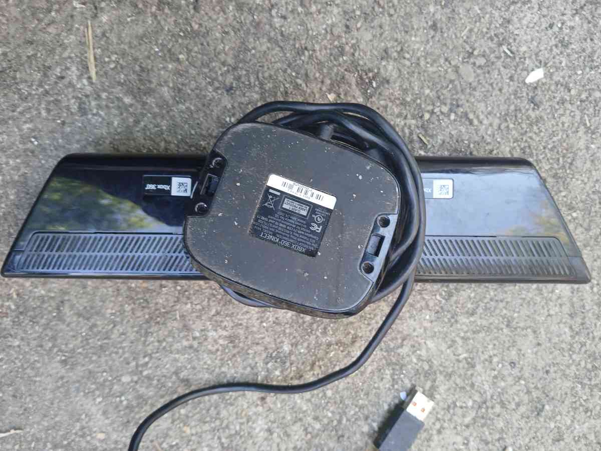 xbox 360 Kinect sensor bar - Dayton, Ohio - FleaMarketBay