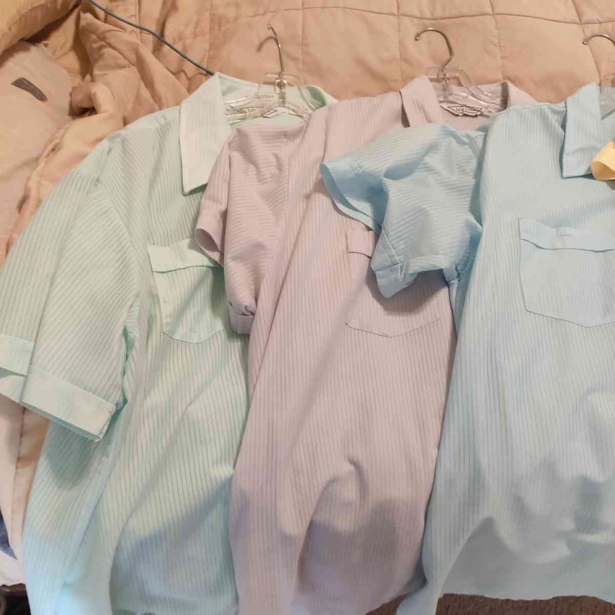Dress shirts - Sacramento, California - FleaMarketBay