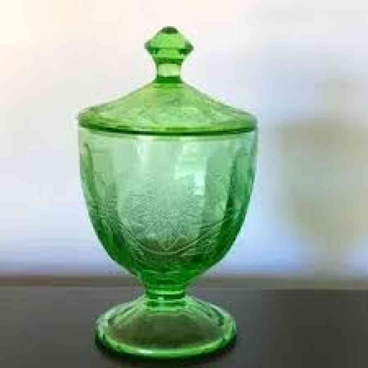 uranium Candy dishes - South Solon, Ohio - FleaMarketBay