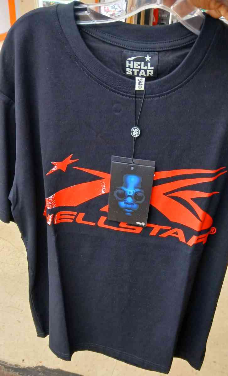 T shirts - Jonesboro, Georgia - FleaMarketBay