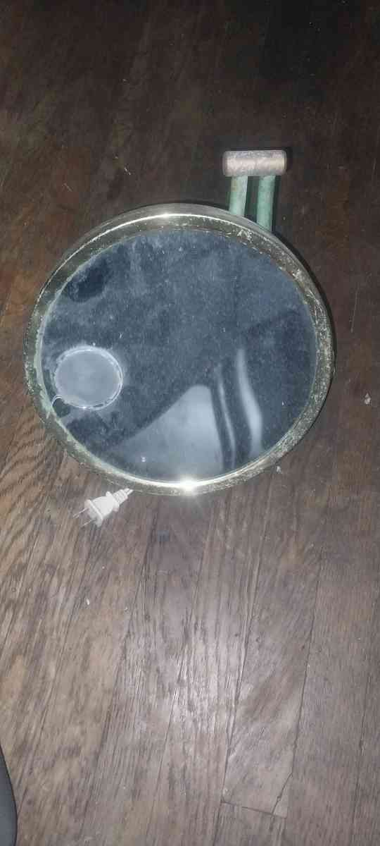 bathroom rotating mirror - Philadelphia, Pennsylvania - FleaMarketBay