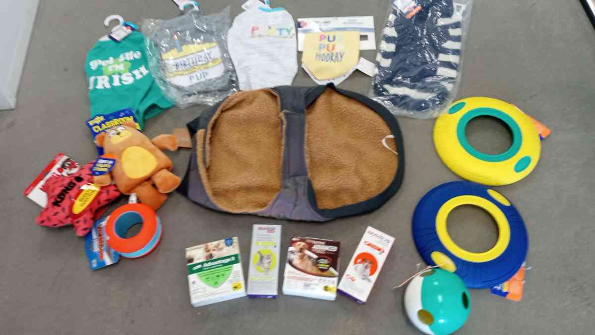 all     for you dog - Belmont, California - FleaMarketBay