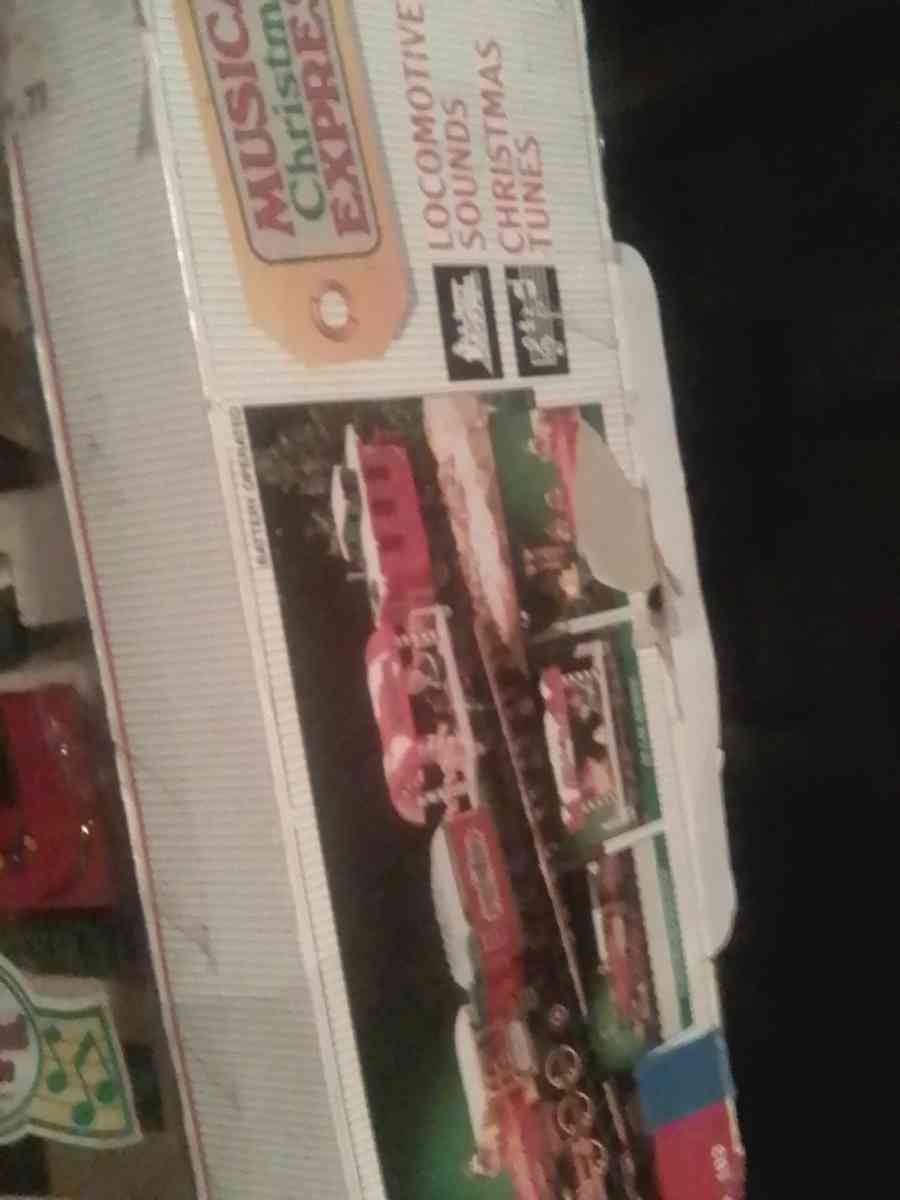 antique train in a box - Cincinnati, Ohio - FleaMarketBay