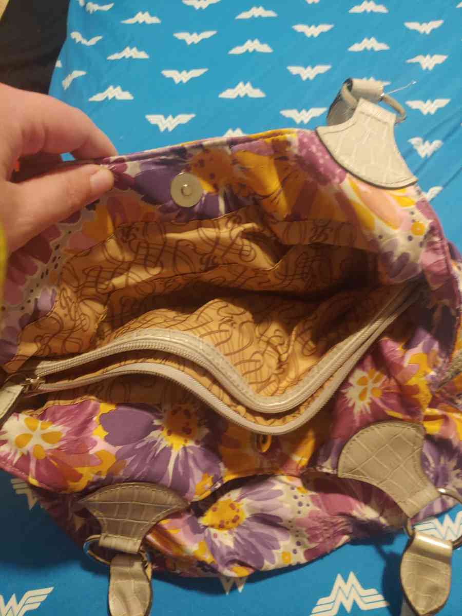 purse - Commerce City, Colorado - FleaMarketBay
