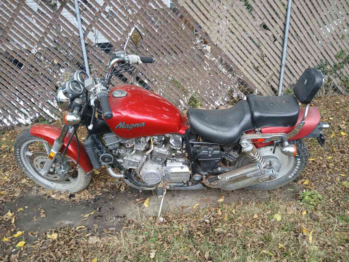 1988 honda magna motorcycle  sold as is