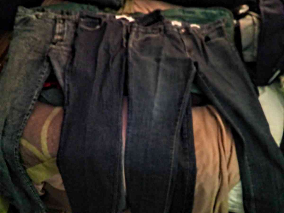 MENS JEANS CARGO PANTS - Topeka, Kansas - FleaMarketBay