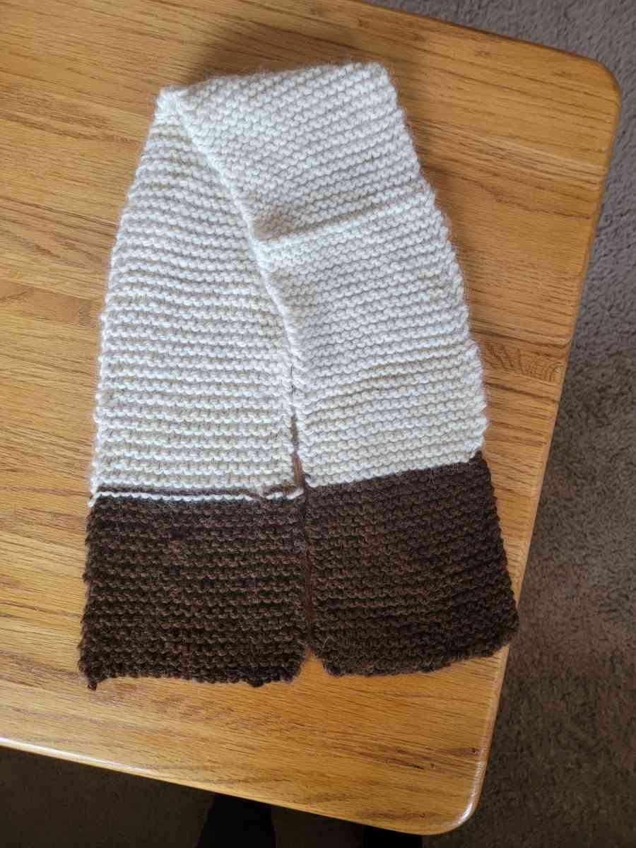 Soft knitted Scarf - Minneota, Minnesota - FleaMarketBay
