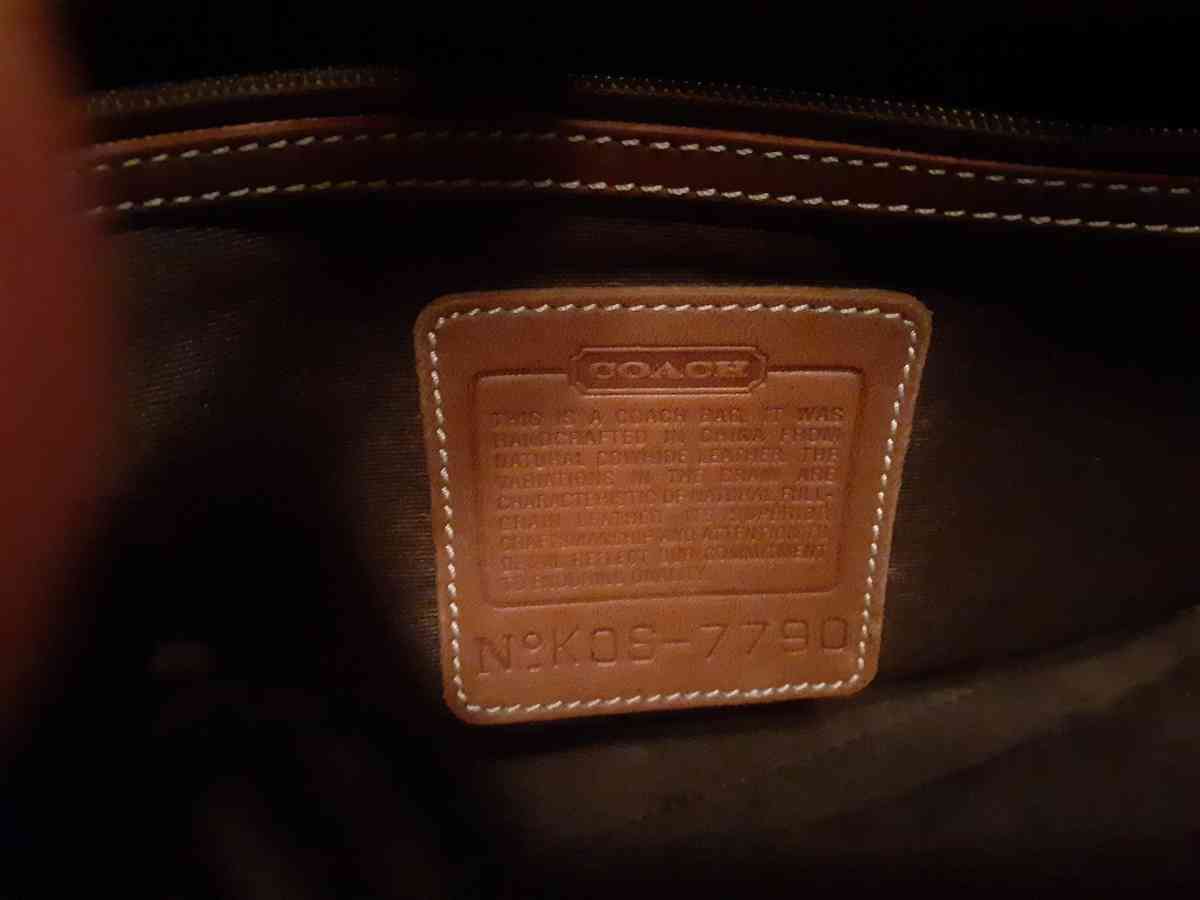 beautiful like new coach bag  hamptons collection - Salt Lake City, Utah - FleaMarketBay