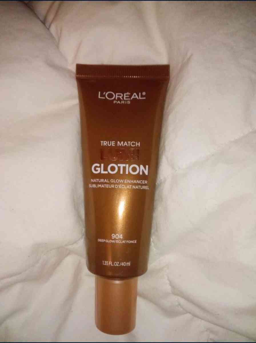 LOreal Lumi True Match Glotion 904