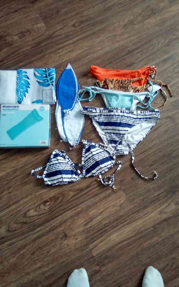 summer swim womans - Fort Smith, Arkansas - FleaMarketBay