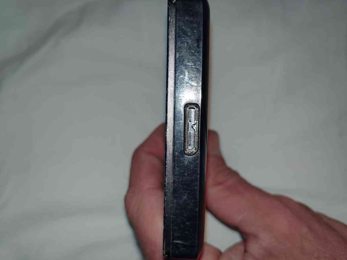 Seagate 2 terabyte external hard drive - Denton, Texas - FleaMarketBay