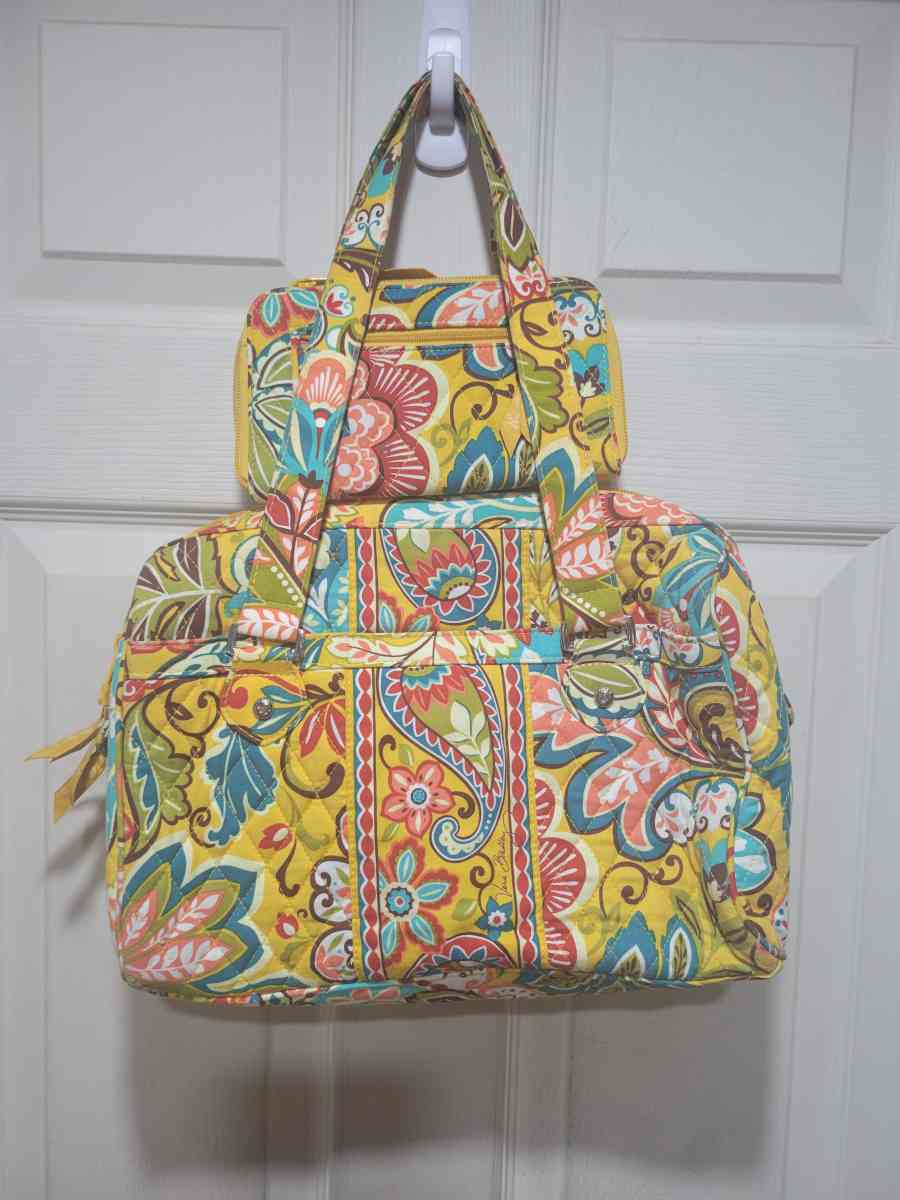 Yellow Vera Bradley hand bag with matching wallet - Saint Petersburg, Florida