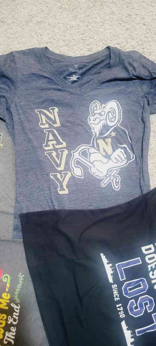 tee shirts I have LOTS to post will definitely make deals - Alicia, Arkansas - FleaMarketBay