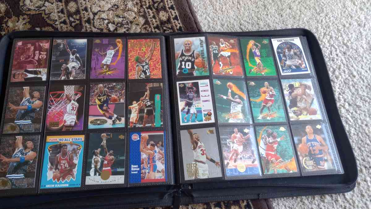 Basketball and Football Collectors Cards - Los Angeles, California - FleaMarketBay