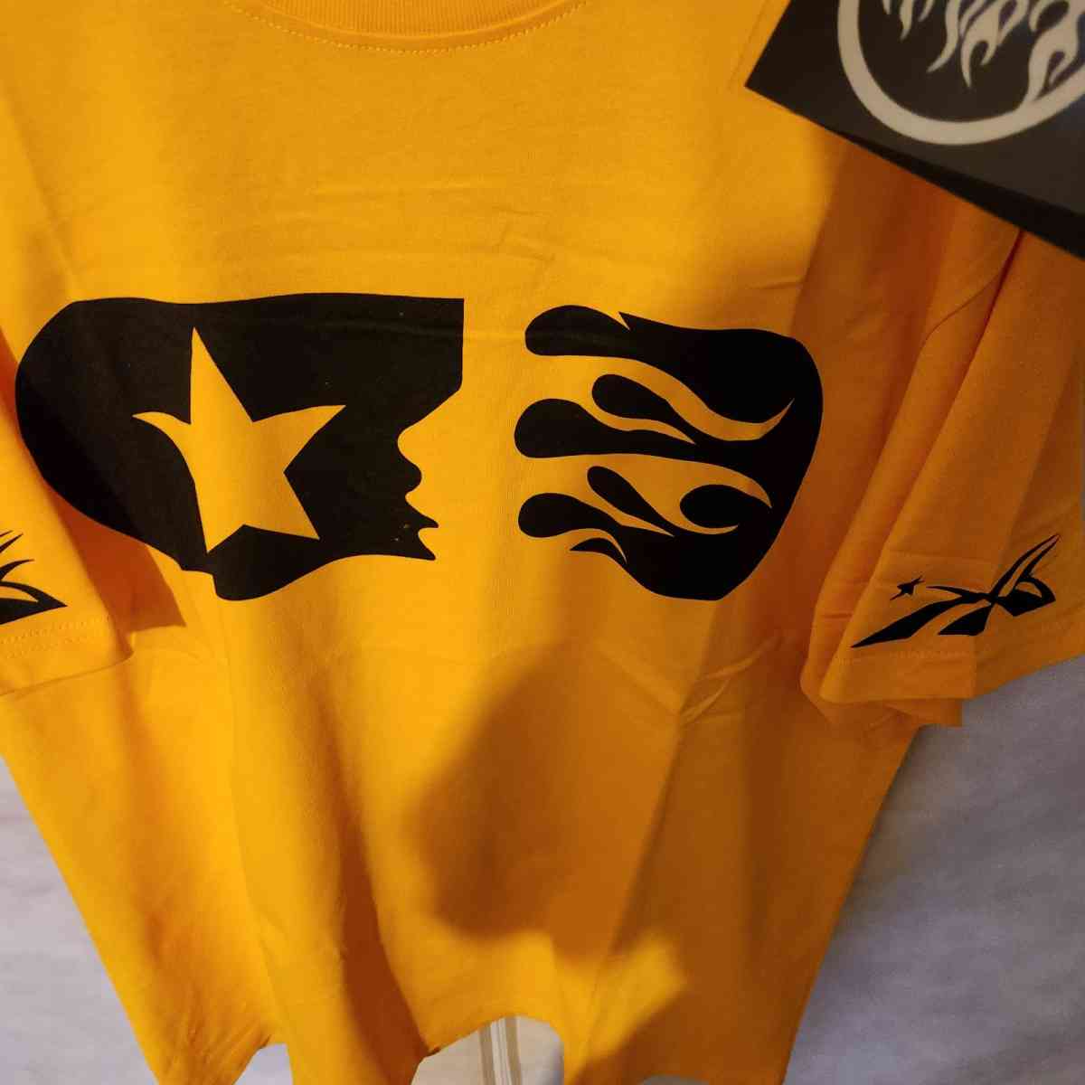 Hellstar graphics t shirt - Chester, Virginia - FleaMarketBay