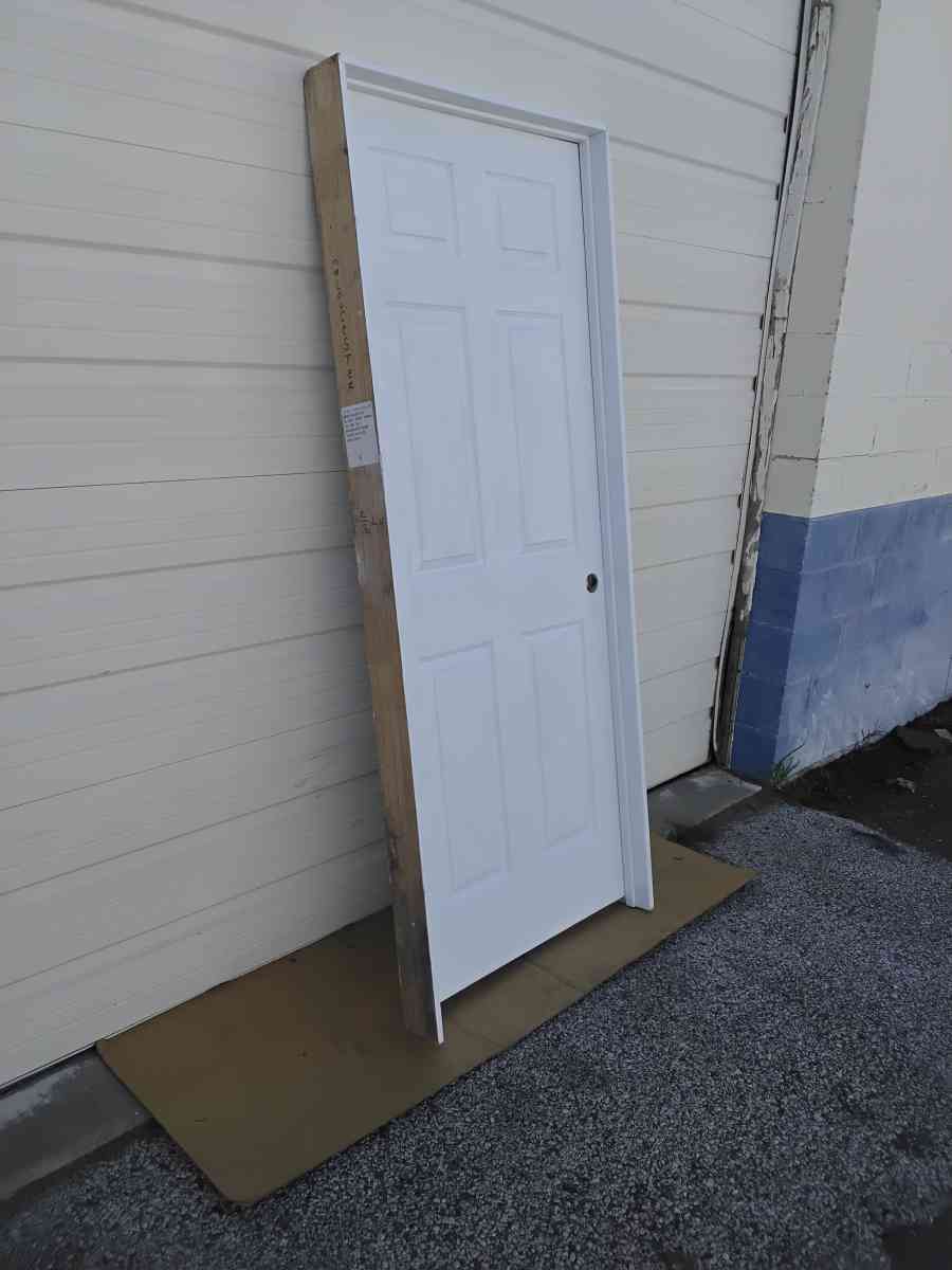 Nice White Prehon Interior Door Left Hand Swing 32 X 80 - Williamstown, New Jersey - FleaMarketBay