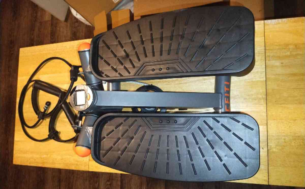 Brand New Mini Stepper - Jeffersonville, Indiana - FleaMarketBay