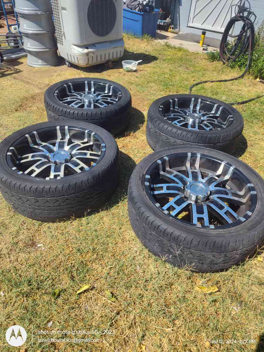 22 HELO Rims wtires - Kingman, Arizona - FleaMarketBay