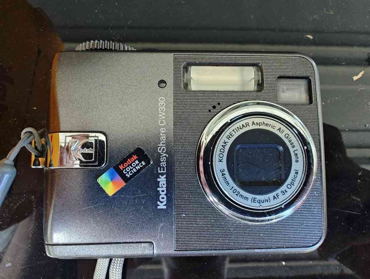 Antique cameras - Youngstown, Ohio - FleaMarketBay