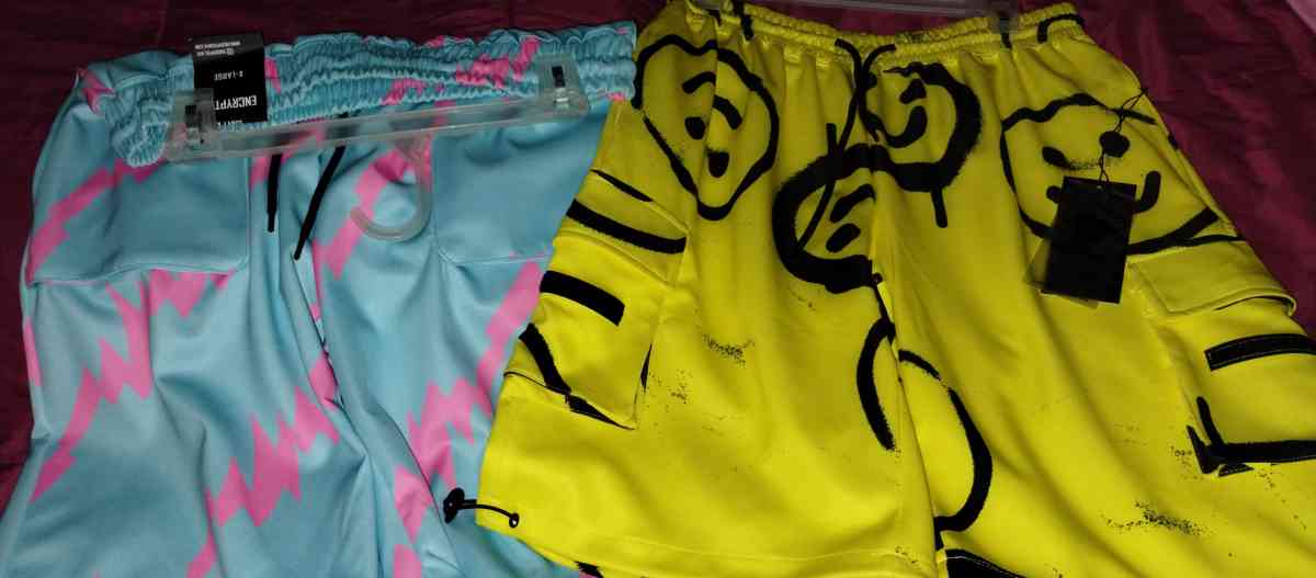 2pair Men Fashion shorts size XL - Wilson, North Carolina - FleaMarketBay
