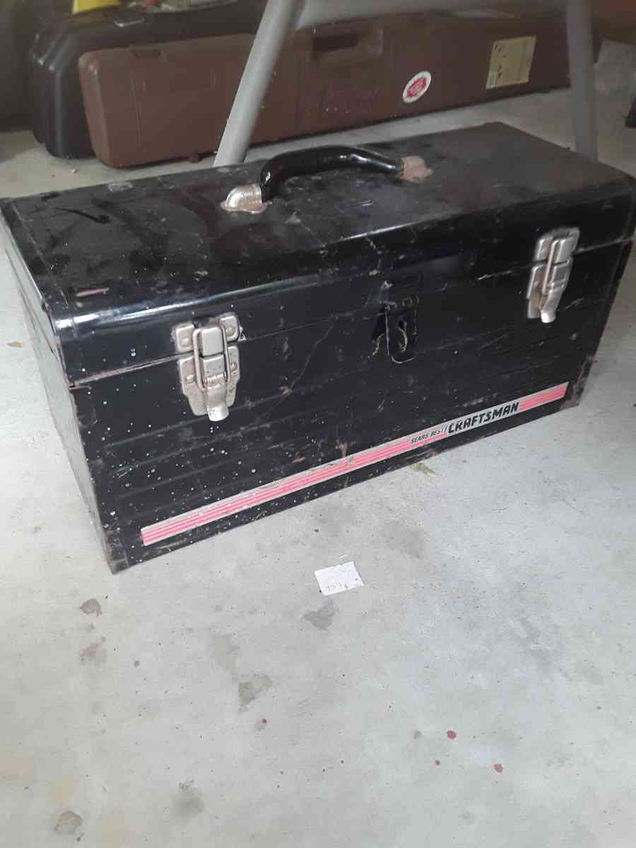 Tools and toolbox - Washington, Pennsylvania - FleaMarketBay