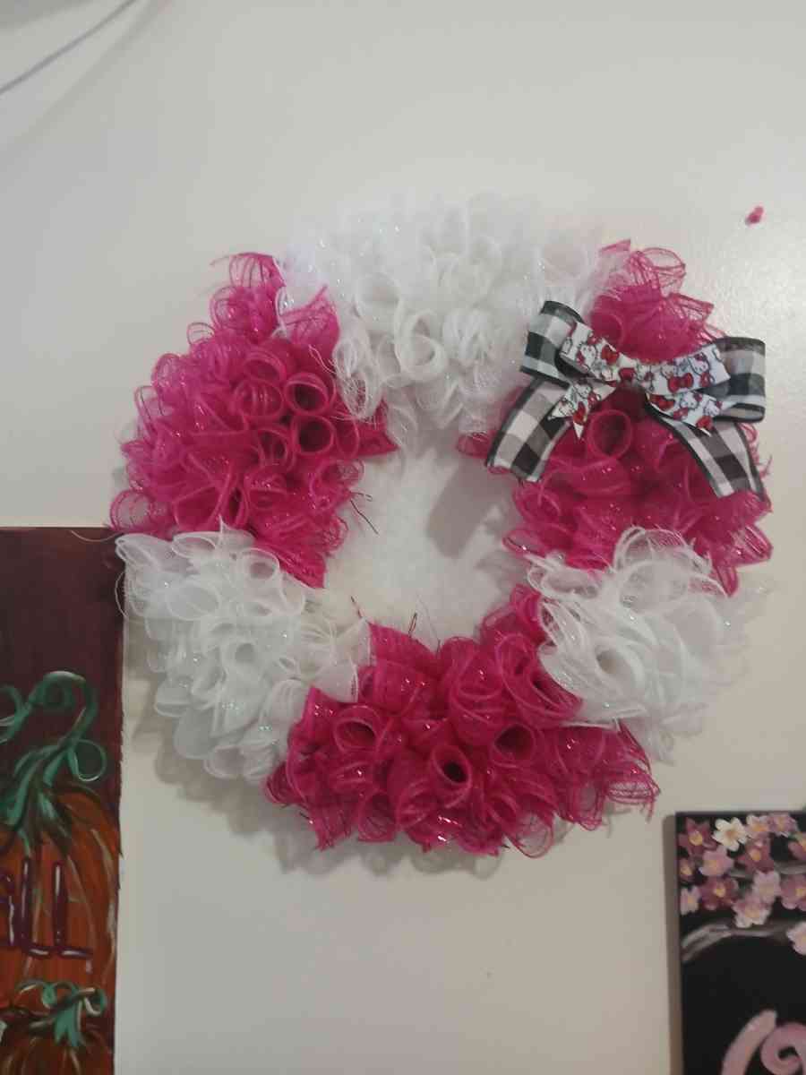 hand made wreaths - West Jordan, Utah - FleaMarketBay