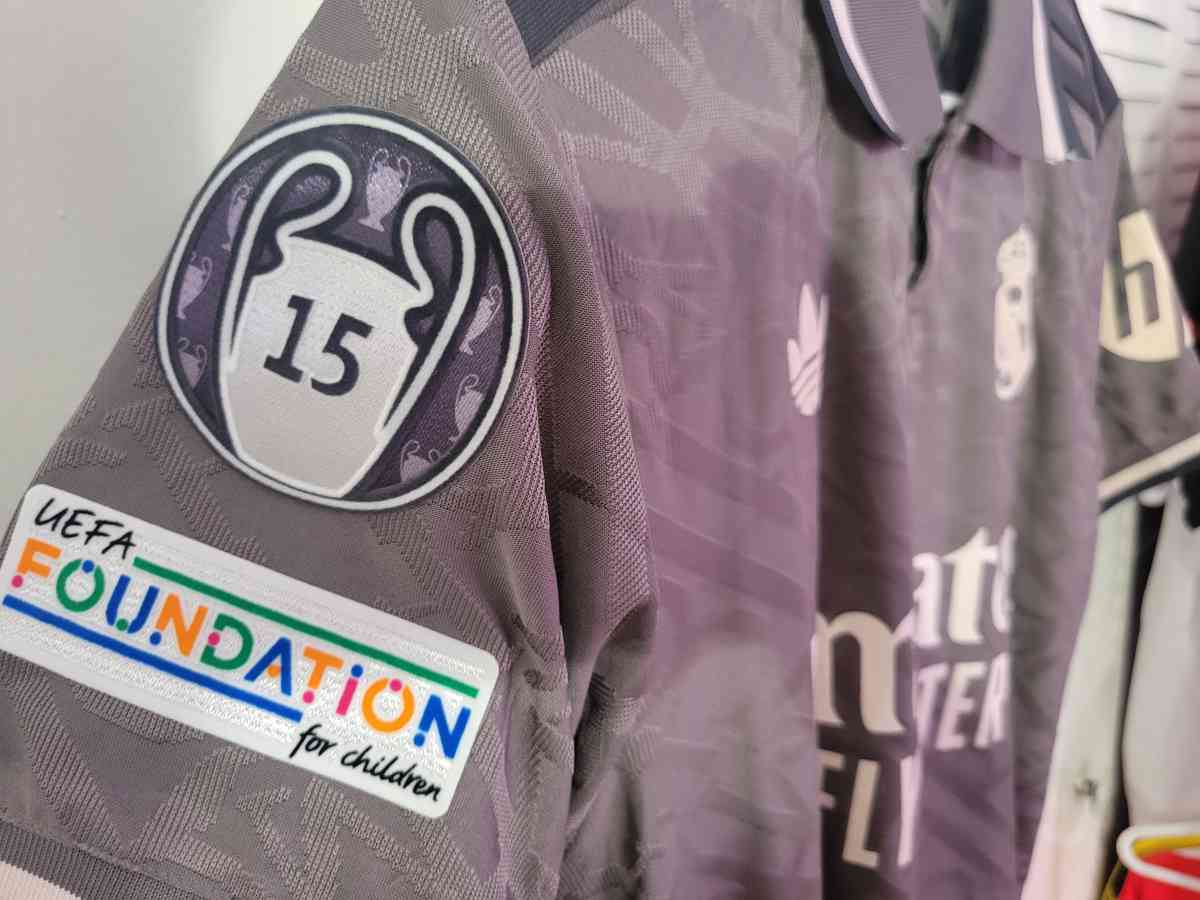 Real Madrid Jersey Soccer 2025 Player Version Size XL 2XL - Miami, Florida - FleaMarketBay